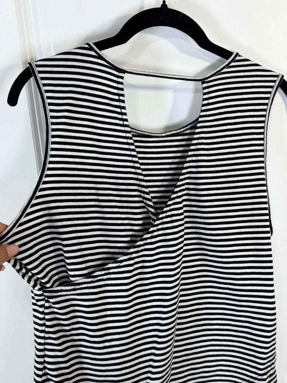 Francesca's Alya Black and White Striped Surplice Back Tank Top Size XS - Picture 4 of 6